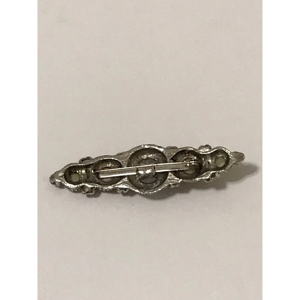 Vintage Cabochon Brooch